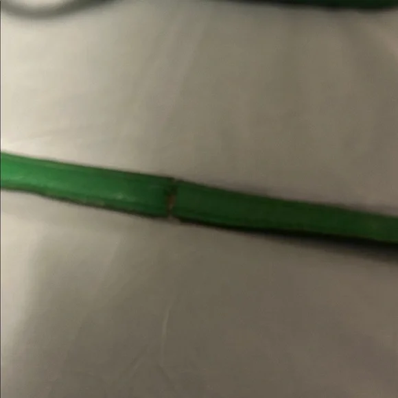 Coach Vibrant Green Leather Shoulder Bag - Picture 11 of 12